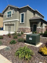 1508 Lahonton Wy in Ione, CA - Building Photo