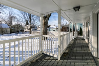 11 Charlotte St in Baldwinsville, NY - Building Photo - Building Photo