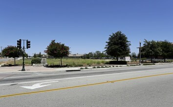 Downtown Marketplace in Murrieta, CA - Building Photo - Building Photo