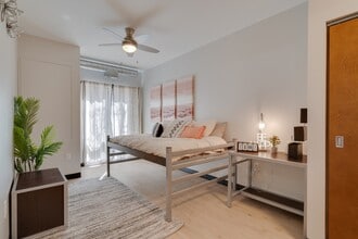 Yugo Minneapolis 412 Lofts in Minneapolis, MN - Building Photo - Building Photo