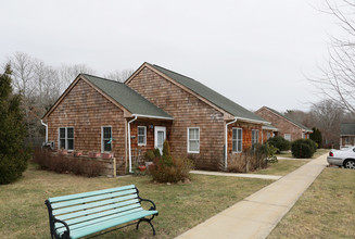 Windmill Village II in East Hampton, NY - Building Photo - Building Photo