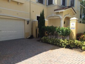1531 Passion Vine Cir in Weston, FL - Building Photo