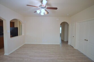 11115 Barker Park Ct in Cypress, TX - Building Photo - Building Photo