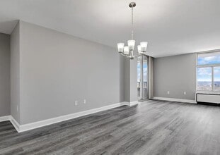 28 Allegheny Ave, Unit 2502 in Towson, MD - Building Photo - Building Photo