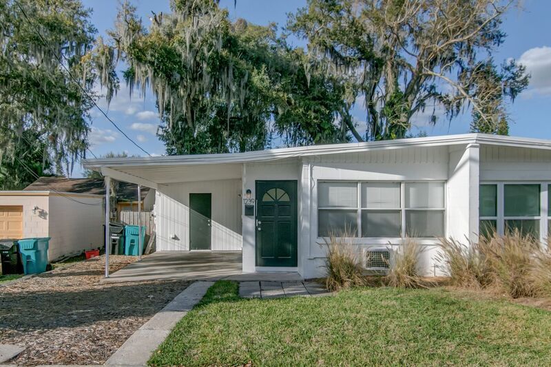 1239 Virginia Dr in Orlando, FL - Building Photo