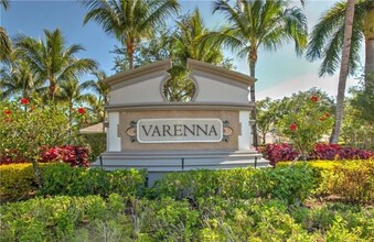 9202 Museo Cir in Naples, FL - Foto de edificio - Building Photo