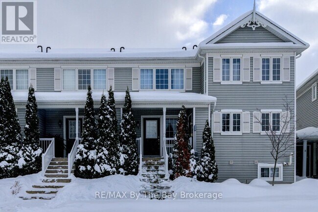 7 Royalton Ln in Collingwood, ON - Building Photo - Building Photo