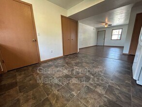 330 E 4th St in Maryville, MO - Building Photo - Building Photo