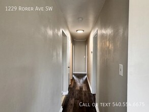 1229 Rorer Ave SW in Roanoke, VA - Building Photo - Building Photo