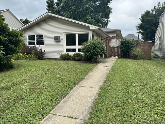 property at 629 S Main St