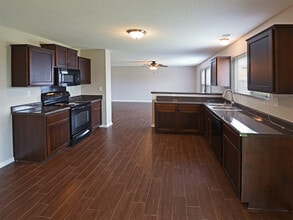 7771 Freehold Dr in Memphis, TN - Building Photo - Building Photo