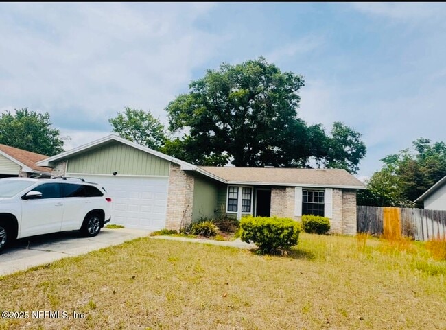 8153 Settlers Landing Trail N in Jacksonville, FL - Building Photo - Building Photo