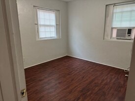 567 Northside Dr, Unit 567-B Northside in Gainesville, GA - Building Photo
