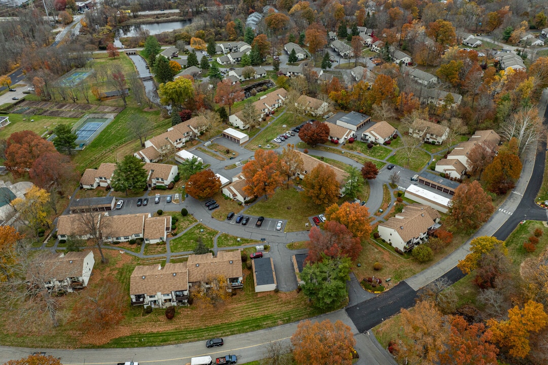 Jefferson Village in Yorktown Heights, NY - Building Photo