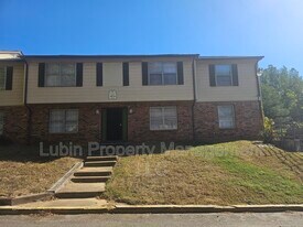 2883 Coach Dr in Memphis, TN - Building Photo