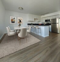 831 2nd Street in Santa Monica, CA - Building Photo - Interior Photo