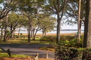 21 Cristina Ct in St. Augustine, FL - Building Photo