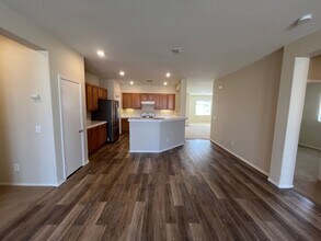 111 Manzanita Ln in Tehachapi, CA - Building Photo - Building Photo