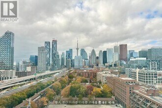 35 Parliament St in Toronto, ON - Building Photo - Building Photo