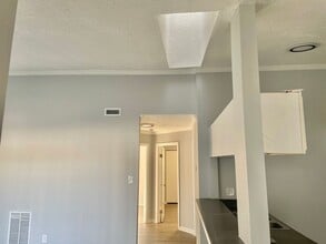 426 Shelter Dr in Virginia Beach, VA - Building Photo - Building Photo