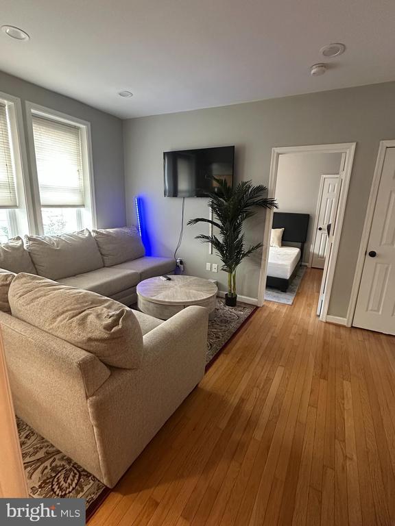 314 V St NE in Washington, DC - Foto de edificio - Building Photo