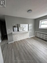 883 Somerset St W in Ottawa, ON - Building Photo - Building Photo