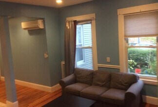 39 Springfield St, Unit 1 in Somerville, MA - Building Photo - Building Photo