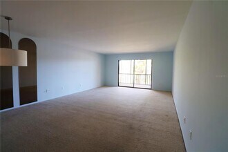 7500 40th Ave W, Unit 209 in Bradenton, FL - Building Photo - Building Photo