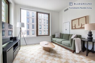 11 Wharf Way, Unit SI FL4-ID2227 in Brooklyn, NY - Building Photo