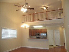 1729 Bonnie Roach Ln in Knoxville, TN - Foto de edificio - Building Photo