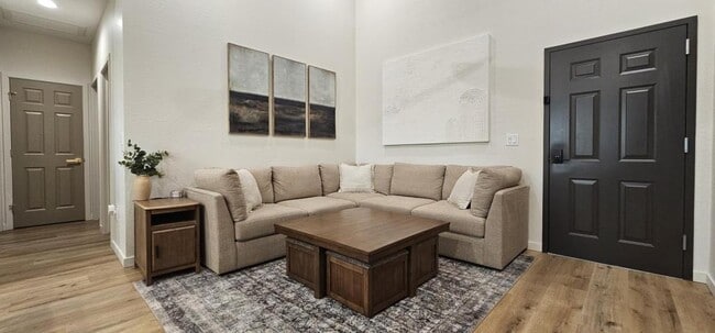 property at 731 W 6th S St