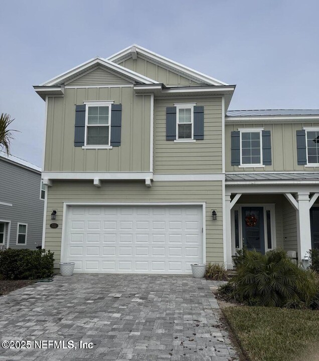 332 Rum Runner Wy in Saint Johns, FL - Building Photo