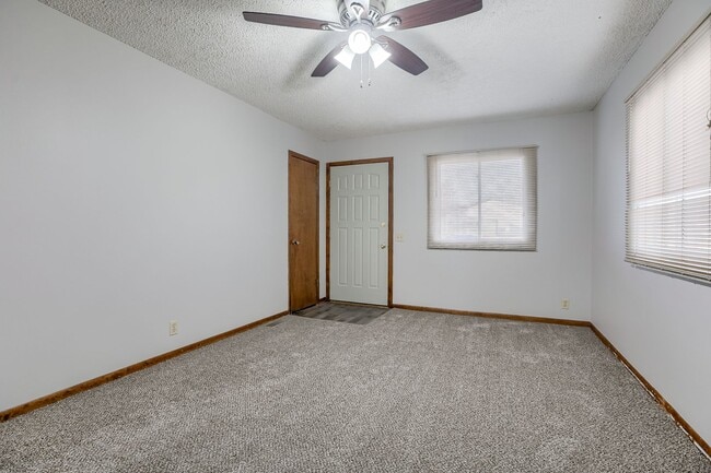3700 N 22nd St in Lincoln, NE - Building Photo - Building Photo