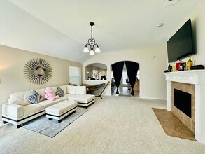 4904 Bolero Ct in Fort Worth, TX - Building Photo - Building Photo