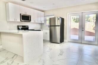 112 SW 20th Ave in Fort Lauderdale, FL - Building Photo - Building Photo
