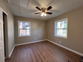 220 Phillips Ave in Port Wentworth, GA - Building Photo - Building Photo