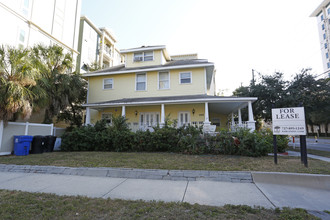 350 4th Ave S in St. Petersburg, FL - Building Photo - Building Photo