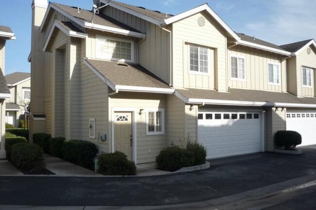 property at 6 Chappel Loop