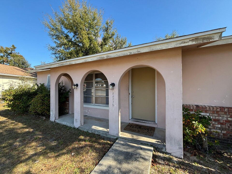 14719 SW 39th Cir in Ocala, FL - Building Photo