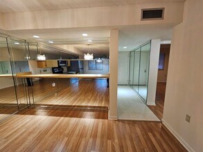 2811 Village Blvd, Unit 101 in West Palm Beach, FL - Building Photo - Building Photo