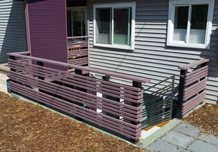 4157 SE Brooklyn St, Unit The Roost- Sunny 2B2b in Portland, OR - Building Photo - Building Photo