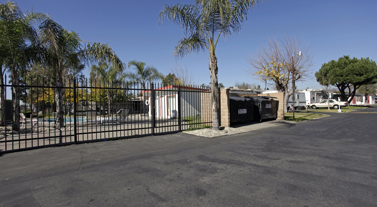 Paradise Travel Trailer Park in Montclair, CA - Building Photo