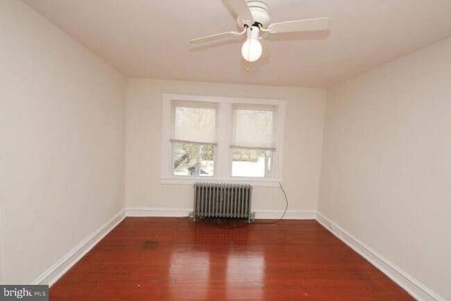 4060 L St photo'