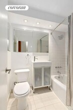 209 E 56th St in New York, NY - Building Photo - Building Photo