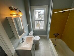 255 Jefferson Ave-Unit -1R in Salem, MA - Building Photo - Building Photo