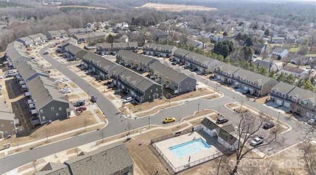 6503 Revolutionary Trl in Charlotte, NC - Building Photo - Building Photo