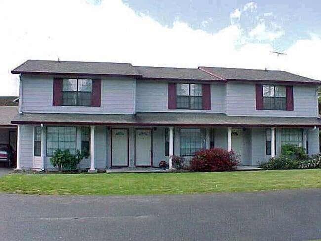 1738 S 82nd St in Tacoma, WA - Building Photo - Building Photo