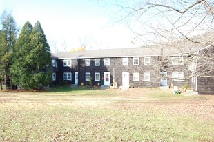 327 S Amenia Rd Apartments