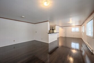 315 N Greenwood Cir in Seattle, WA - Building Photo - Building Photo
