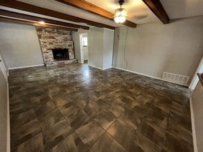 601 Sutton Dr in Killeen, TX - Building Photo - Building Photo